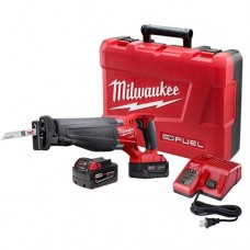 Milwaukee 2720-22 M18 FUEL SAWZALL Reciprocating Saw Kit with 2 Batteries